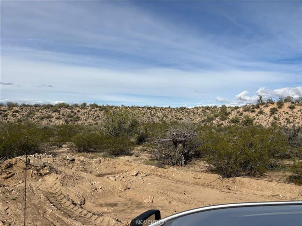 119.91 acres in Kingman in Kingman, photo 4
