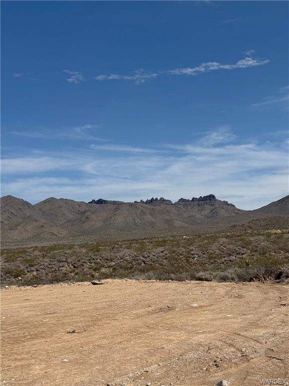 Approximately 5 acres in Dolan Springs in Dolan Springs: Clear view of the PInnacles in the Cerbat Range