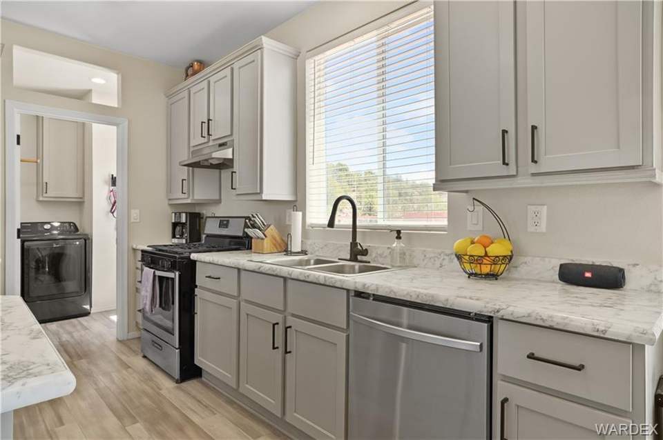 3 bed, 2 bath home in Kingman in Kingman: Kitchen featuring appliances with stainless steel