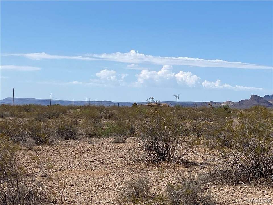 2.35 acres in Golden Valley in Golden Valley: Looking Due South Near Center of South Property Li