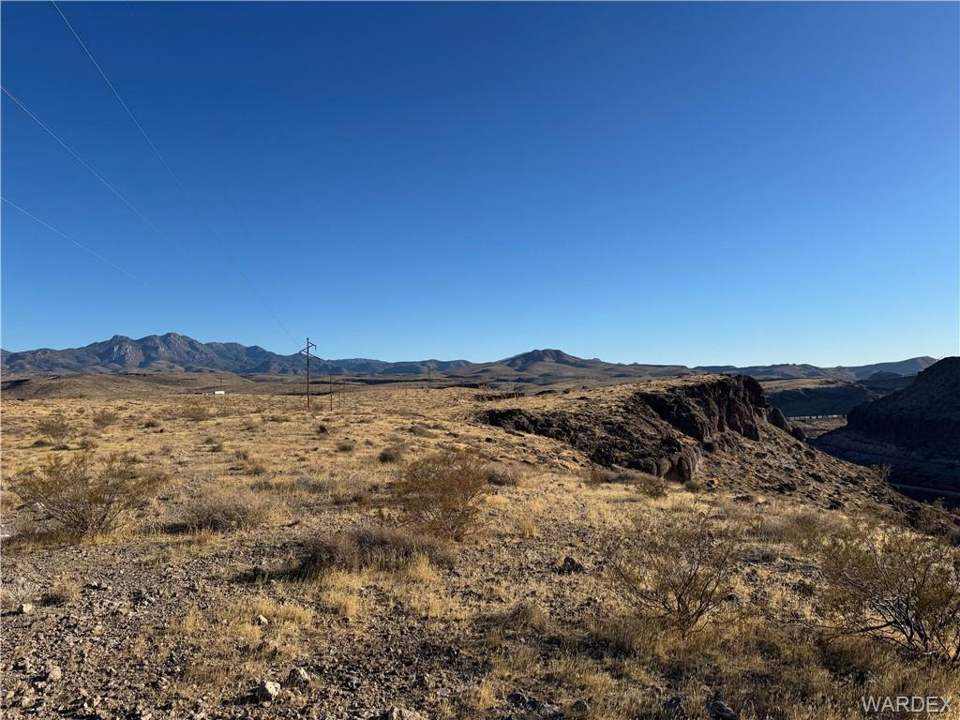 37.5 acres in Kingman in Kingman: View