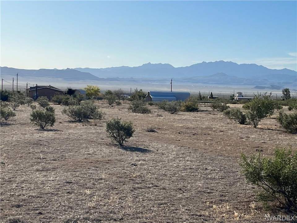 1.25 acres in Golden Valley in Golden Valley: Looking East Near Center of West Property Line of