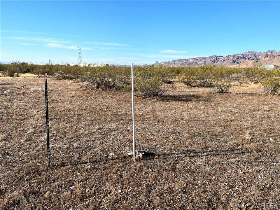 1.25 acres in Golden Valley in Golden Valley: Looking at SW Parcel Market for Lot 126 wit Black