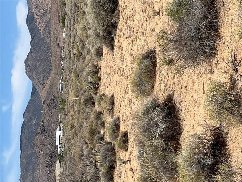 2.13 acres in Kingman in Kingman: One of the Naturally Cleared Areas Inside this Vac
