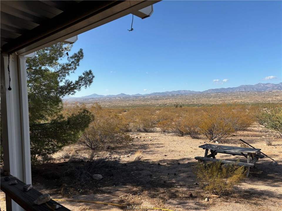 3 bed, 2 bath home on 45 acres in Kingman: Looking SE