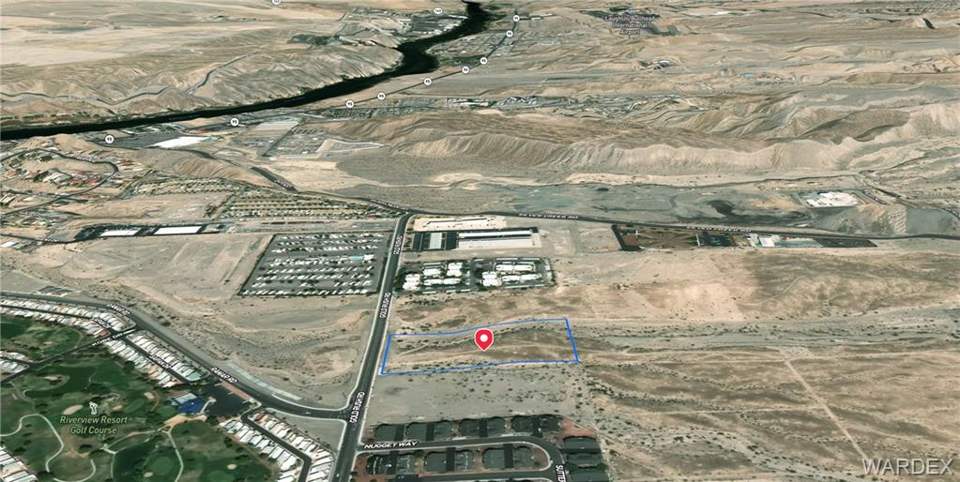 4.73 acres in Bullhead City in Bullhead City: 1674 Goldrush Rd with Parcel Outline Looking from