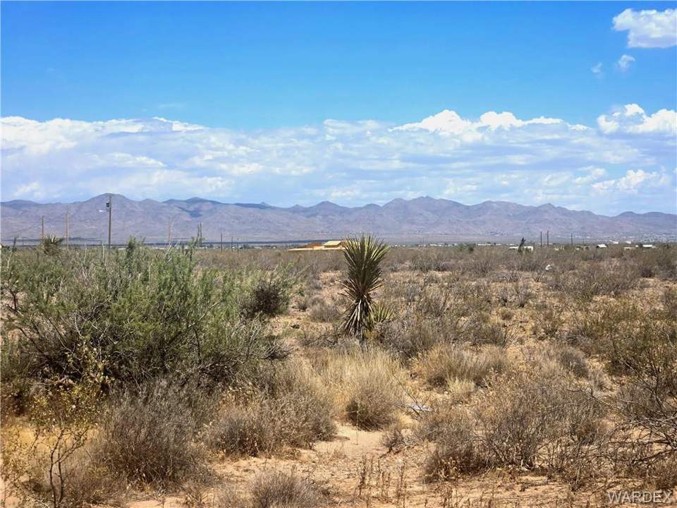 2.22 acres in Golden Valley in Golden Valley: View