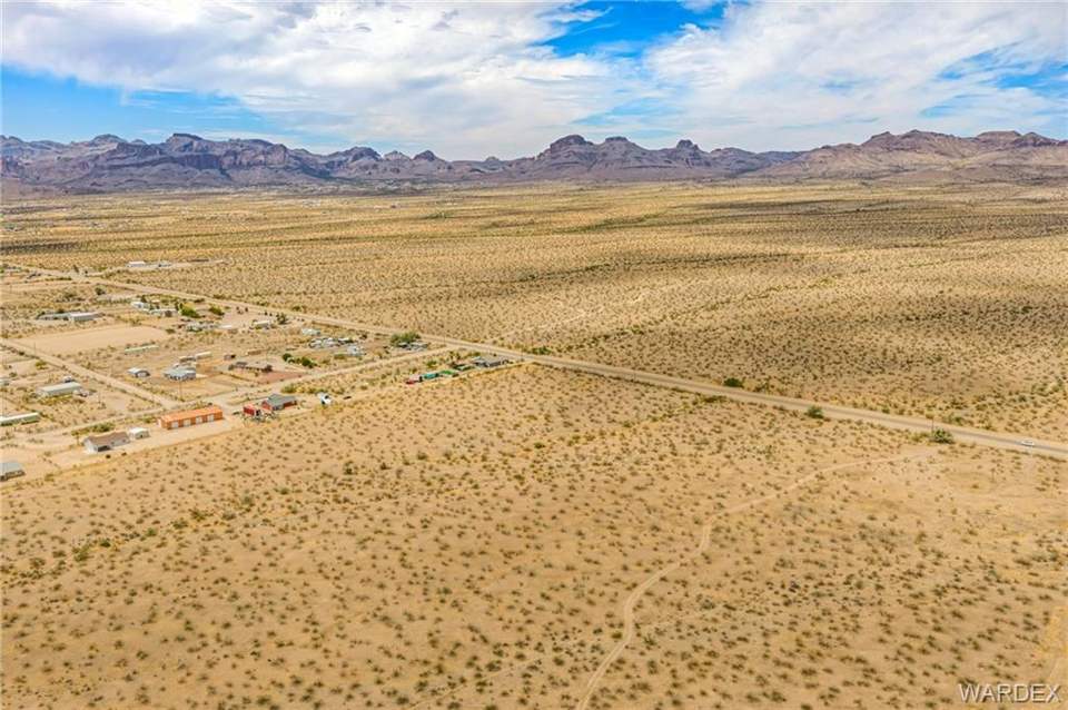 23.68 acres in Golden Valley in Golden Valley: Looking from Above the NE Property Corner to the S