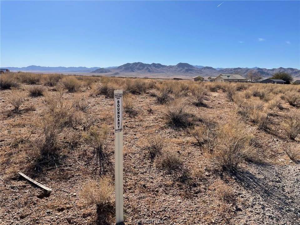 0.28 acres in Kingman in Kingman, photo 7