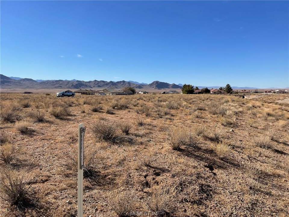 0.28 acres in Kingman in Kingman, photo 8