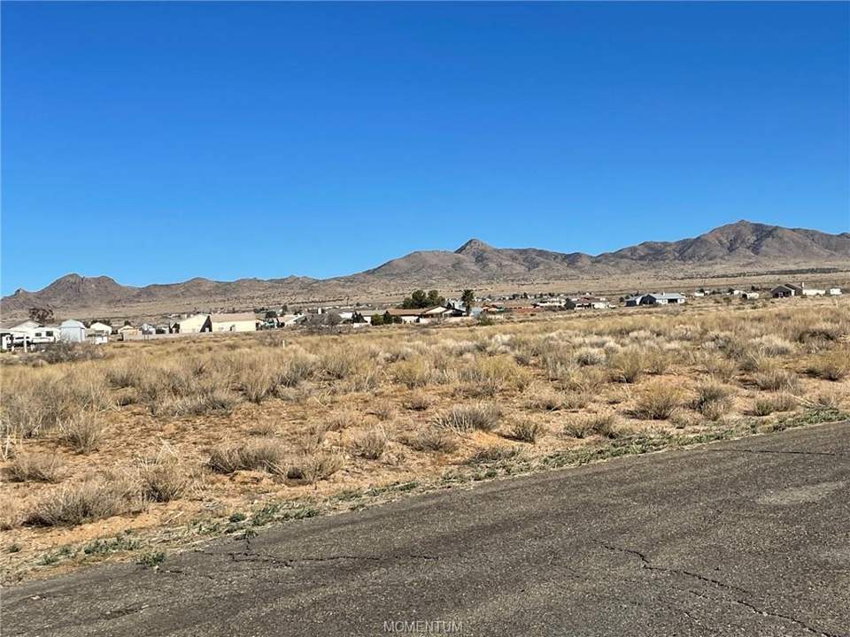 0.36 acres in Kingman in Kingman, photo 1