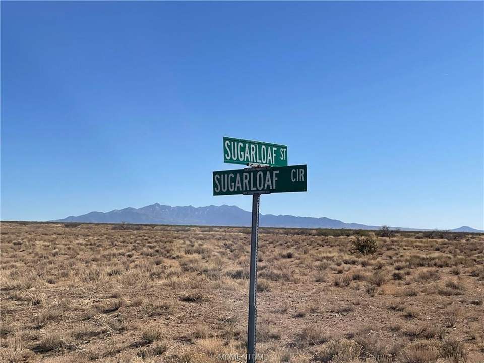 0.36 acres in Kingman in Kingman, photo 4