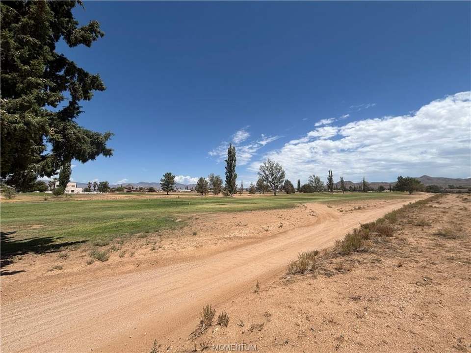0.22 acres in Kingman in Kingman: Community