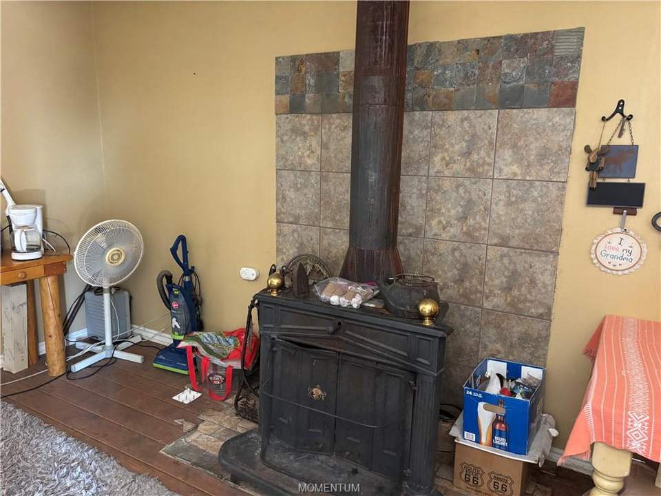 Rustic dry cabin on 18.86 acres in Seligman, photo 7