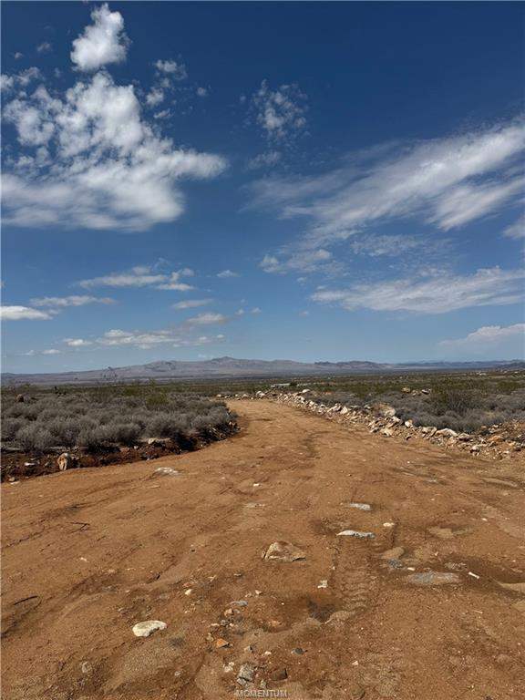 Approximately 5 acres in Dolan Springs in Dolan Springs, photo 7