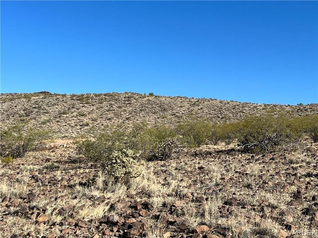 40 acres in Kingman, 344-13-054 E Calle Nancy, Kingman, AZ 86409