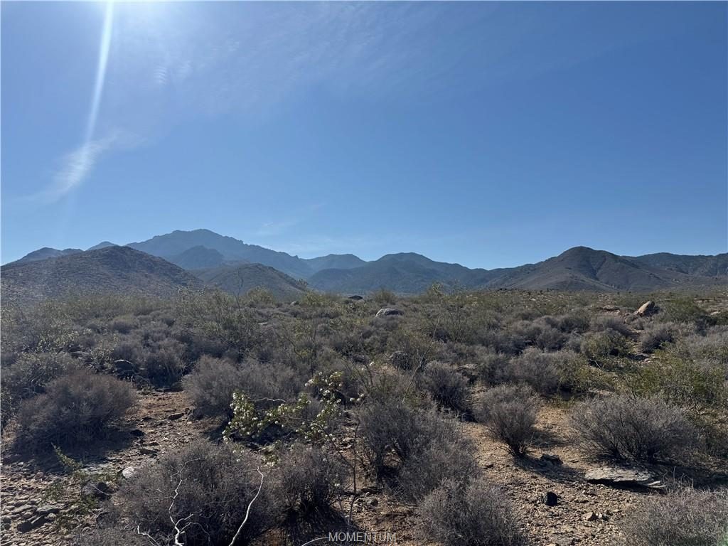 4.76 acres in Dolan Springs, 316-05-010 June #9, Dolan Springs, AZ 86441