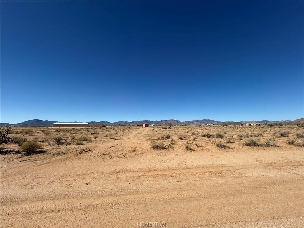 2.08 acres in Kingman, 331-37-265 E Calle Del Sol, Kingman, AZ 86401